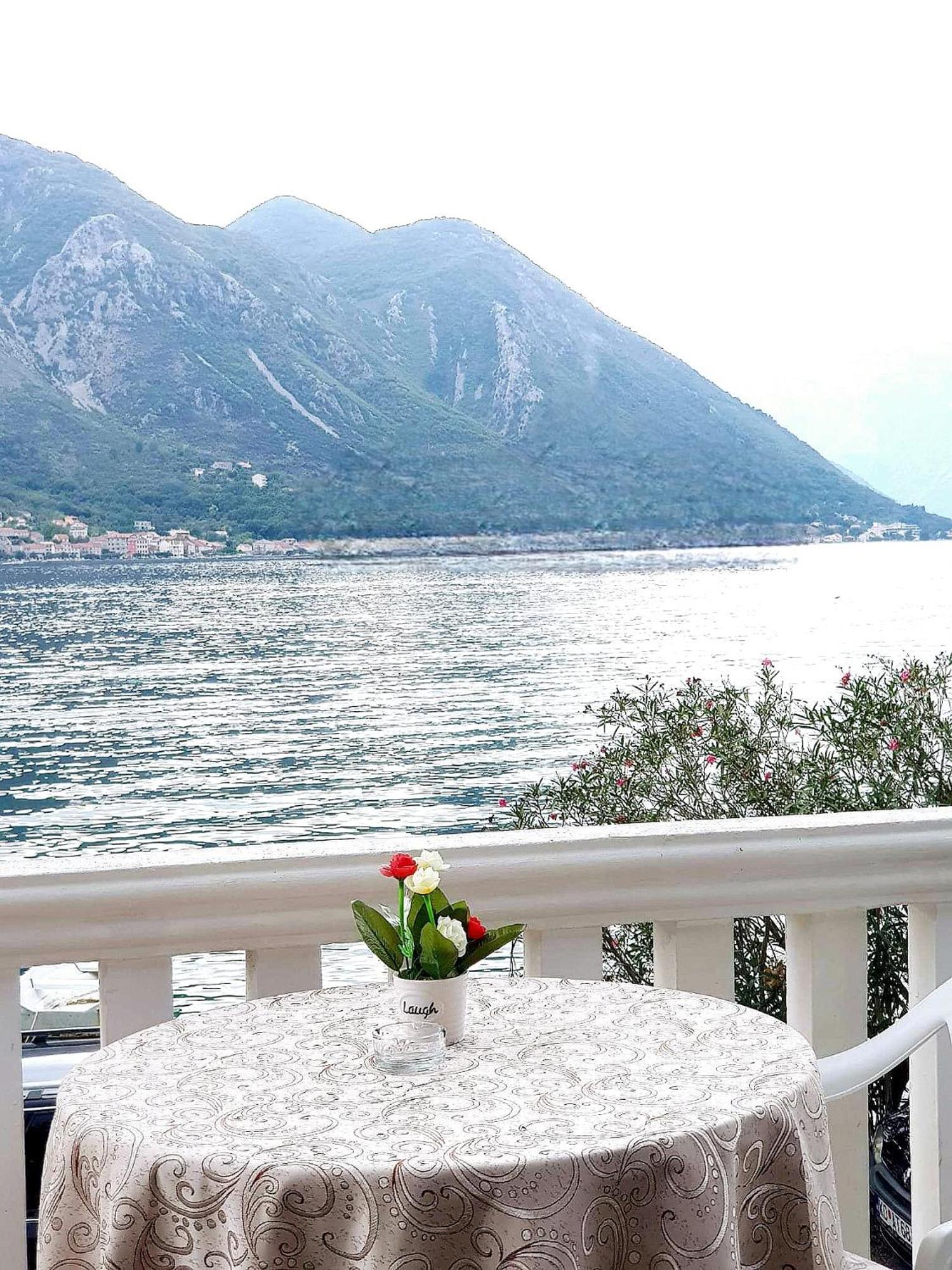 קוטור Montenegro Apartments - Private Beach מראה חיצוני תמונה